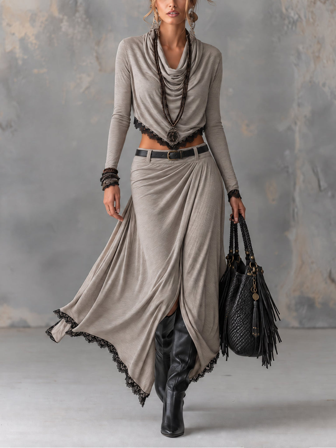 Michela | Ensemble composé d'un top court élastique avec col drapé gris et d'une jupe longue avec fente (ceinture incluse)