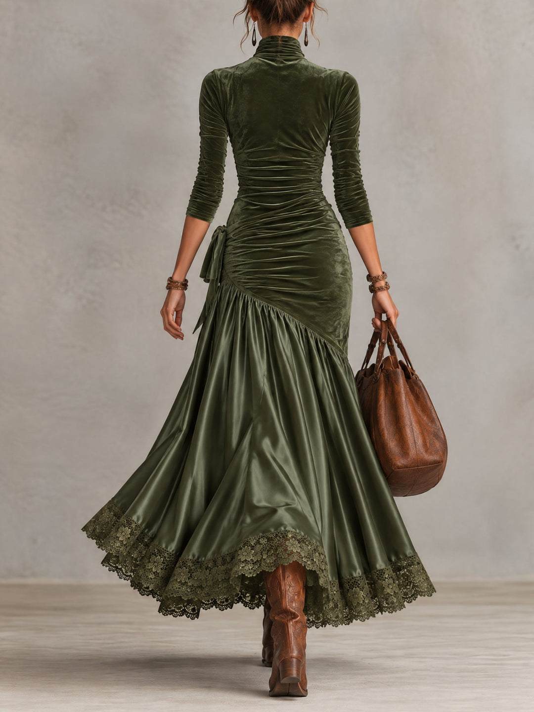 Antonella | Robe longue en velours et satin avec panneaux et fond en dentelle vert olive