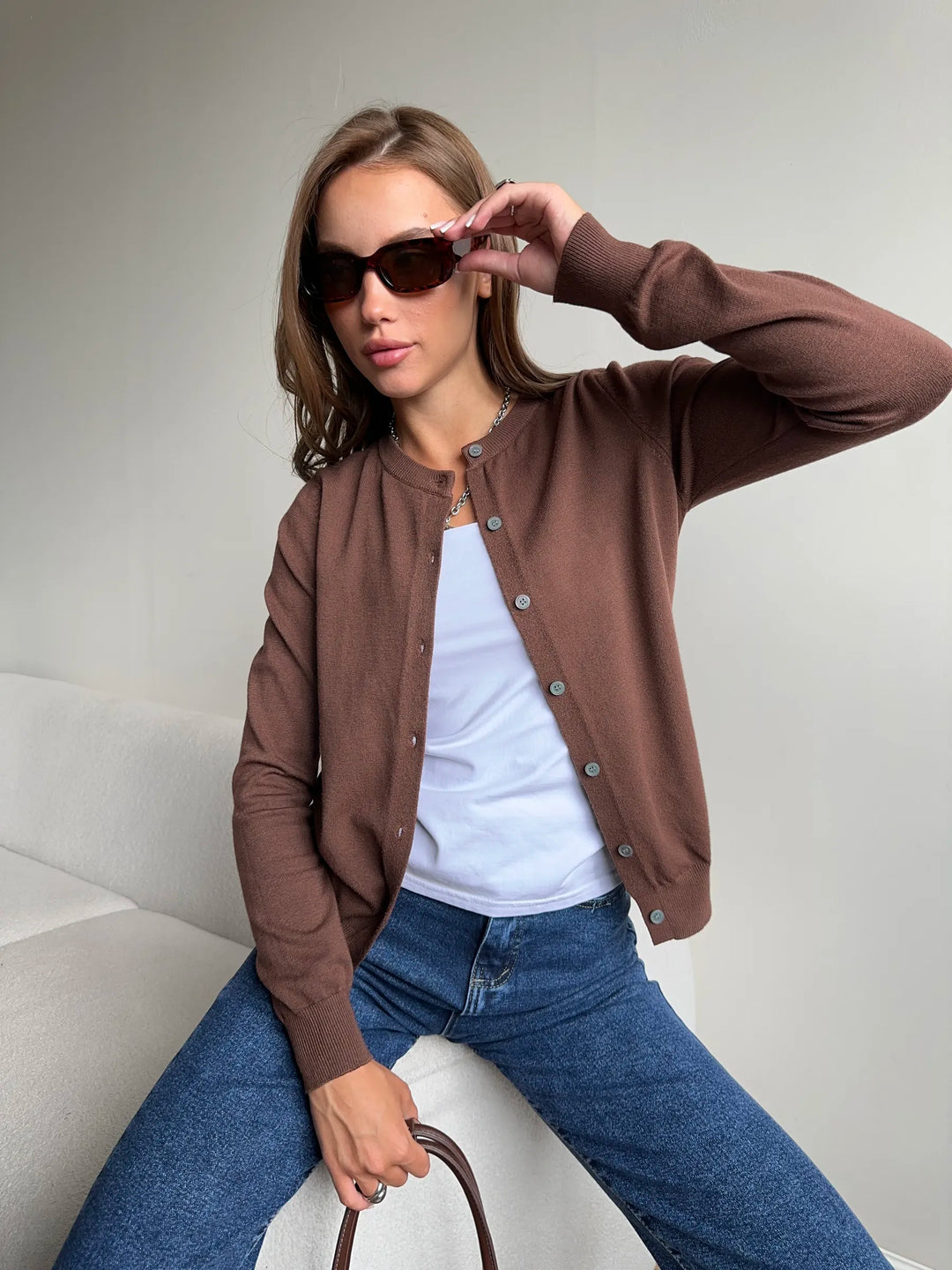 Cardigan femme boutonné — Marron — vue 13