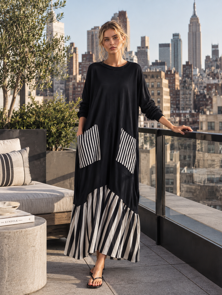 Stefania | Robe longue oversize en coton noir avec des rayures style patchwork