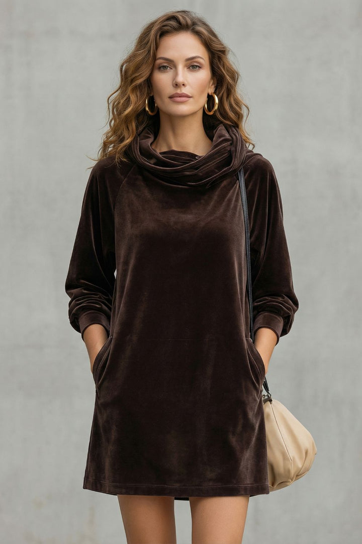 MORENA | ROBE MINI EN VELOURS À COL ROULE