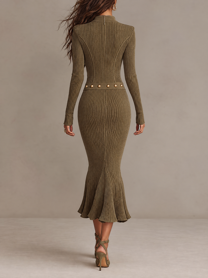 Marta | Robe midi en maille côtelée avec zip, bas en forme de queue de sirène et ceinture à clous