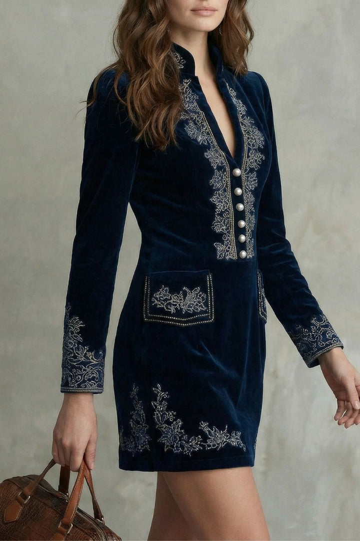 ÉLARINE | ÉLÉGANCE EN VELOURS BRODÉ – ROBE MINI AJUSTÉE