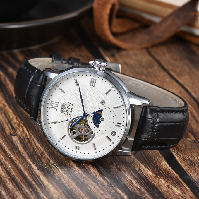 La montre Solara Soleil & Lune