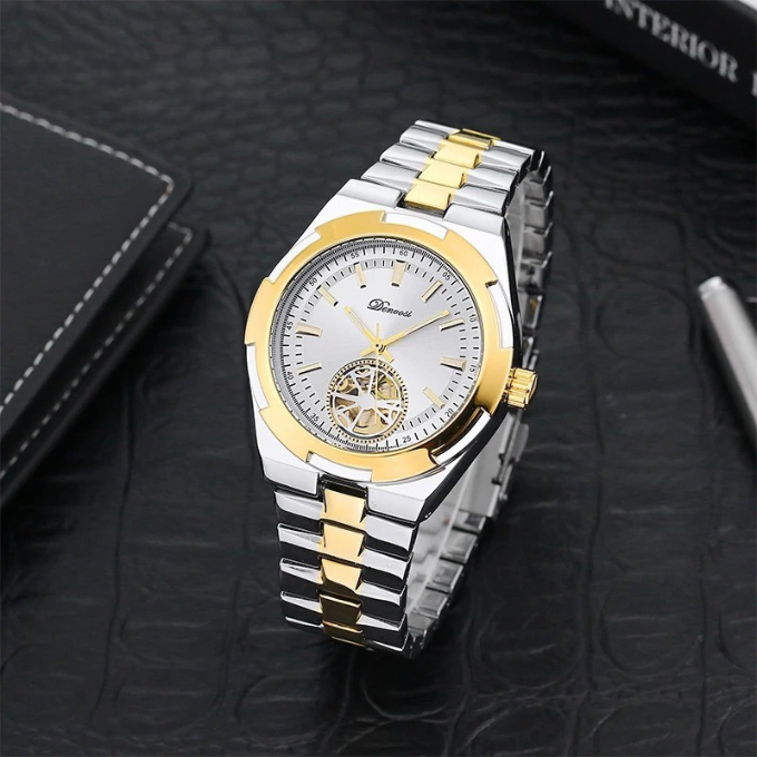 La Montre Automatique Monarch