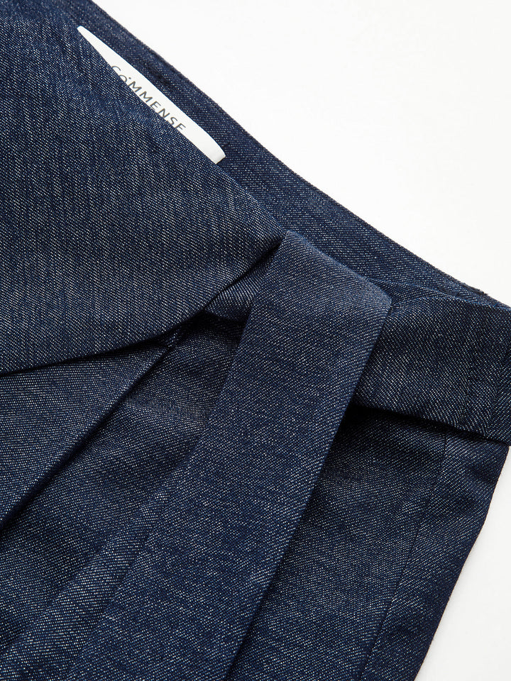 Pantalon large à taille asymétrique