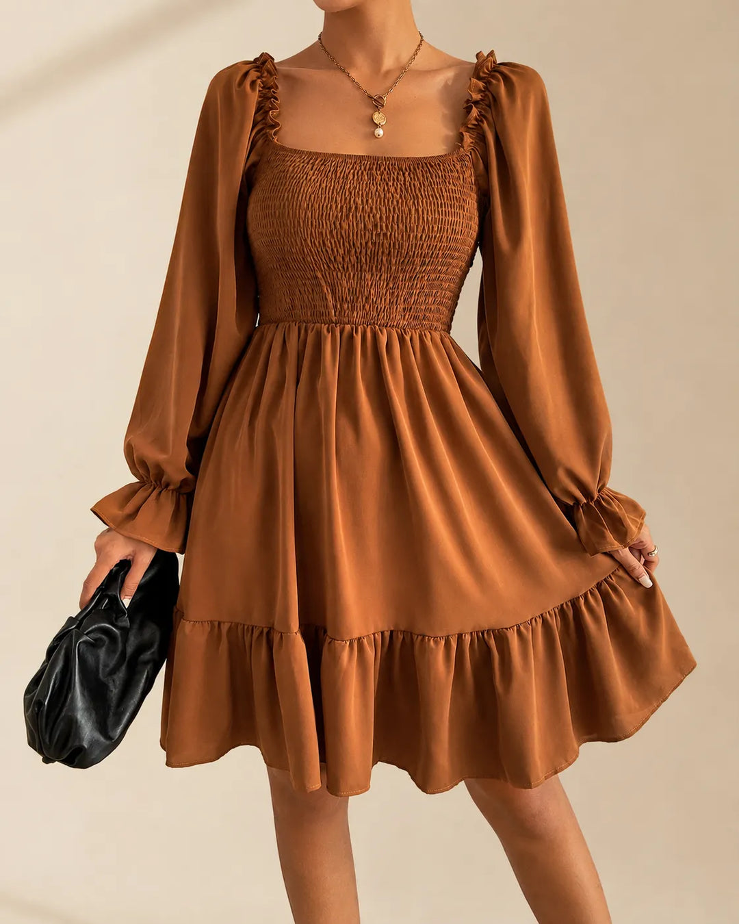 Rosalie | Robe Mini à Manches Longues Smockée
