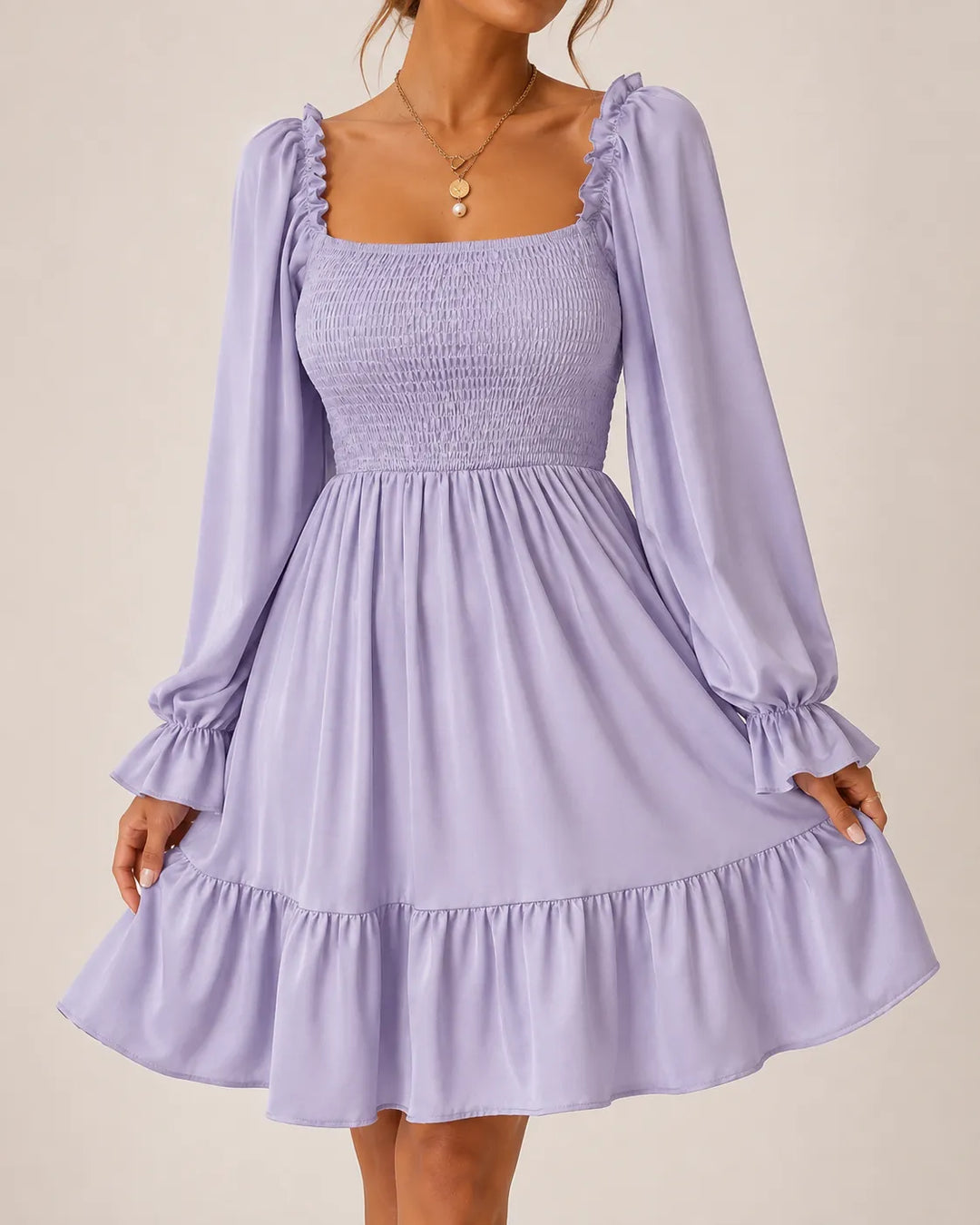 Rosalie | Robe Mini à Manches Longues Smockée