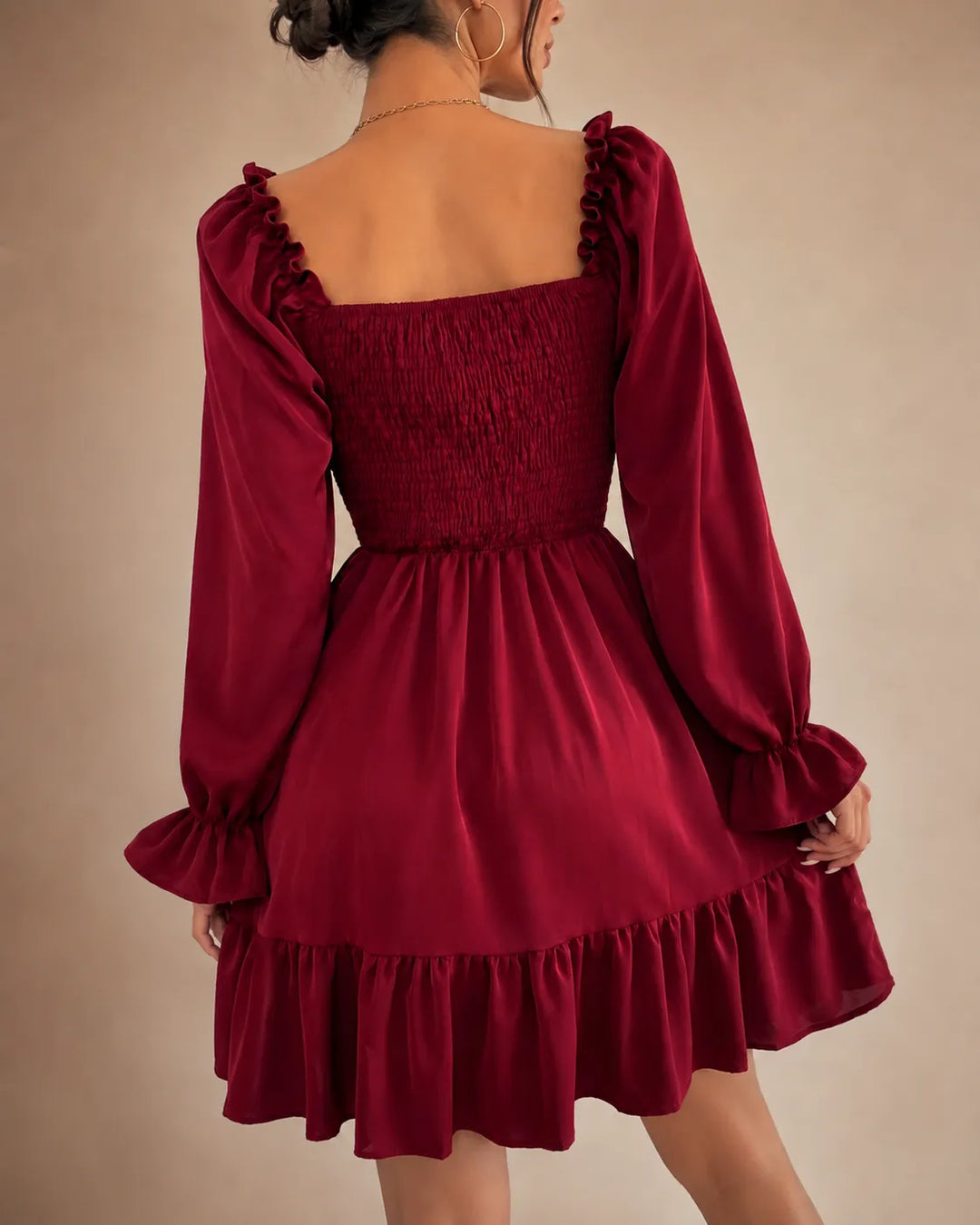 Rosalie | Robe Mini à Manches Longues Smockée