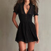 Robe Mini V-Neck Smockée en Dentelle Crochet