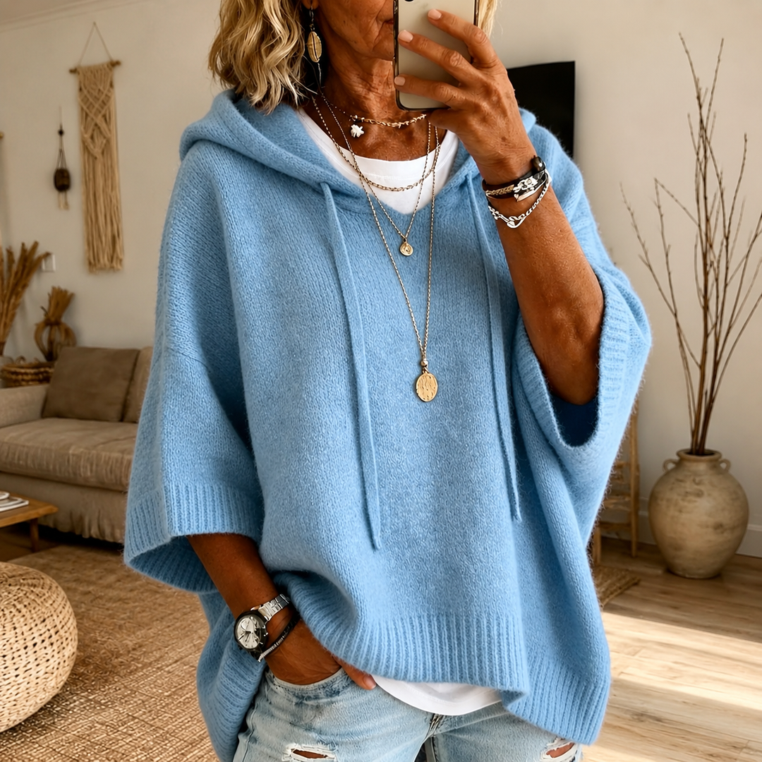 Lea – Poncho Sweater Bleu Ciel