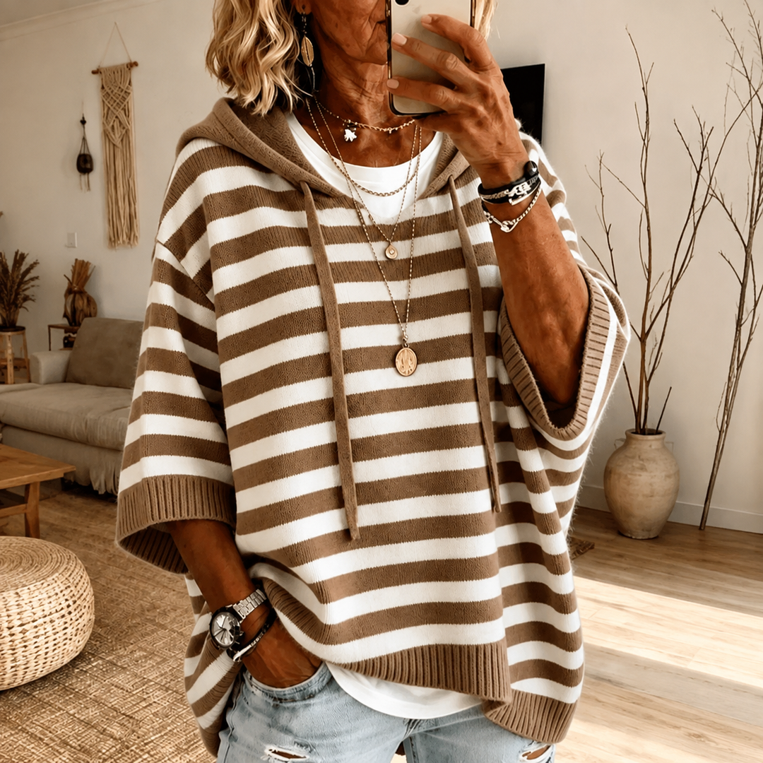Mathilde – Poncho en Maille Rayé Taupe