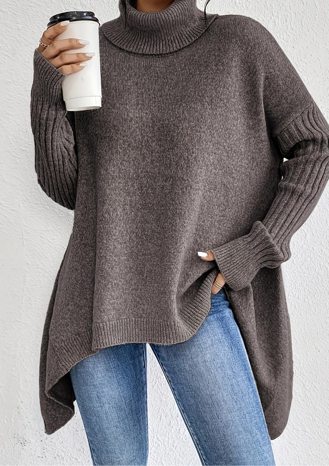 Pull en tricot col roulé surdimensionné