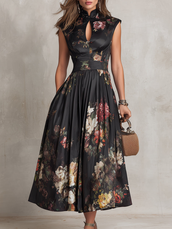 Violetta - Robe Midi Noire en Satin Plissé avec Motif Floral et Décolleté en Forme de Clef