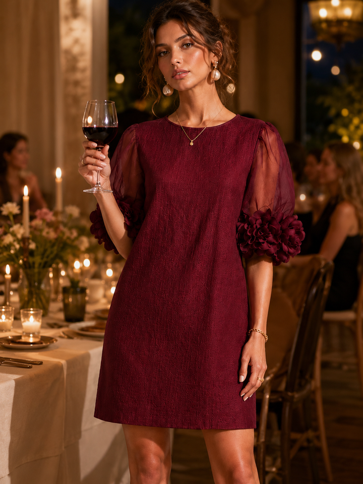 Philippa | Mini Robe avec Manches Bouffantes et Détails Floraux