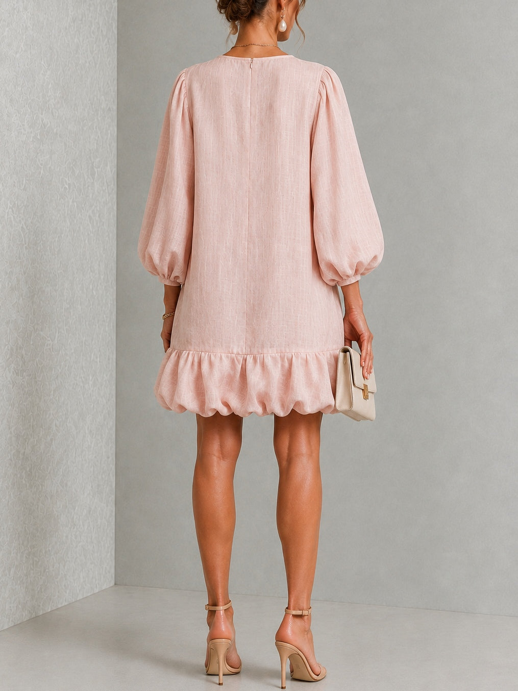 Anneliese | Robe à manches bouffantes et boutons frontaux avec ourlet froncé