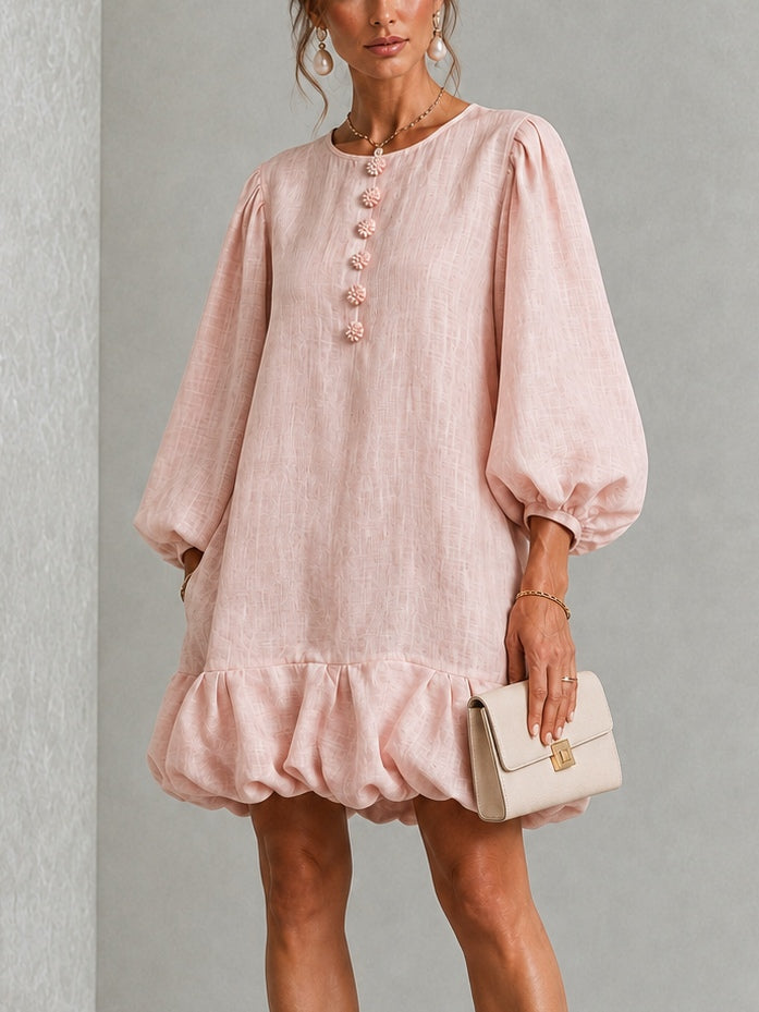 Anneliese | Robe à manches bouffantes et boutons frontaux avec ourlet froncé