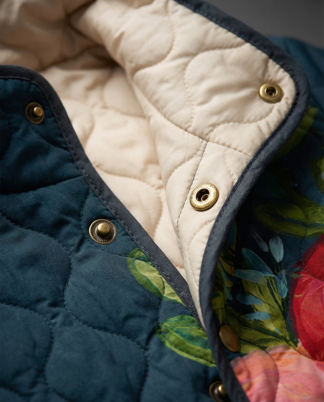 Amaya | Veste Matelassée avec Imprimé Floral Vintage