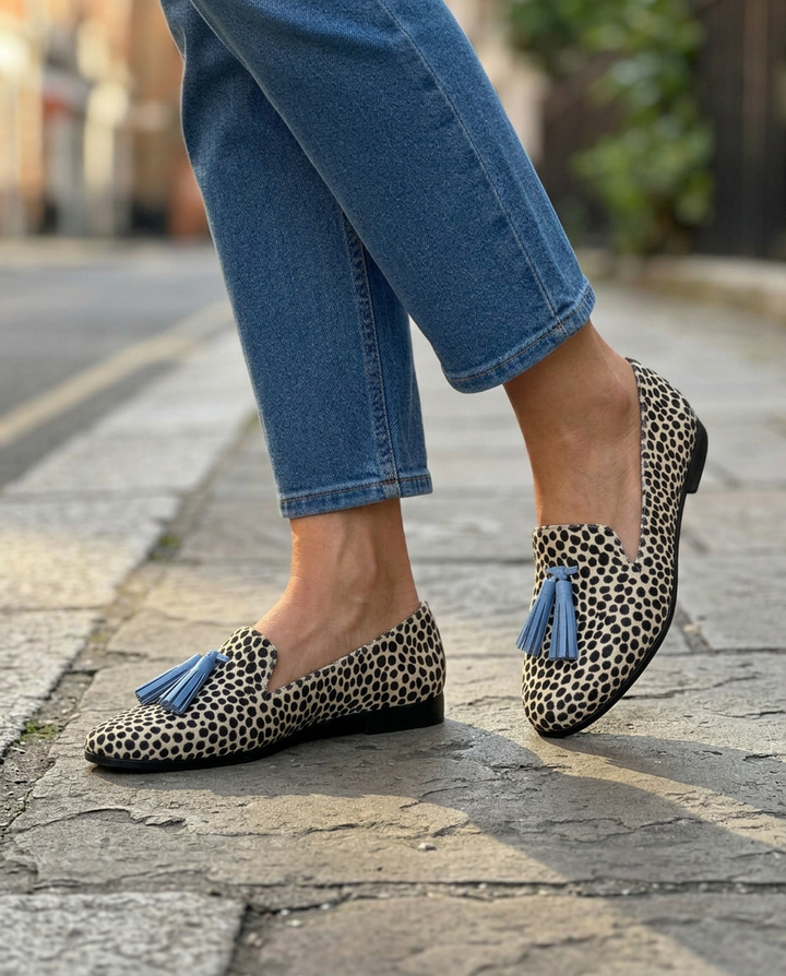 Mocassins Nadia — Léopard Noir et Blanc avec Franges Bleu Clair