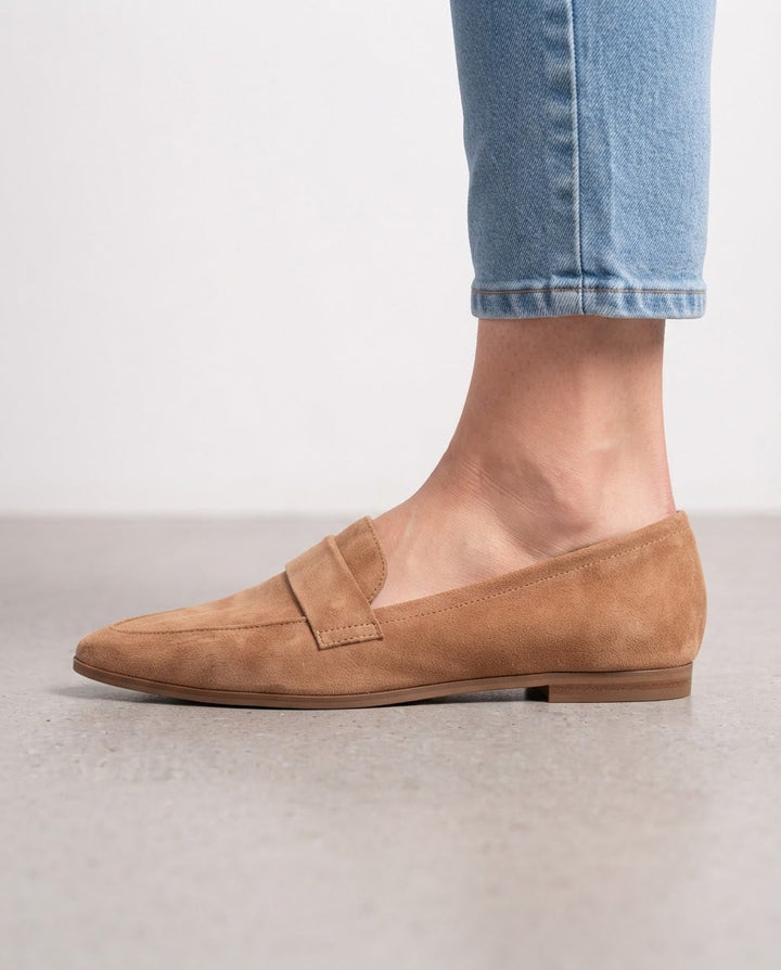 Mocassin Pointu avec Sangle sur le Cou-de-Pied