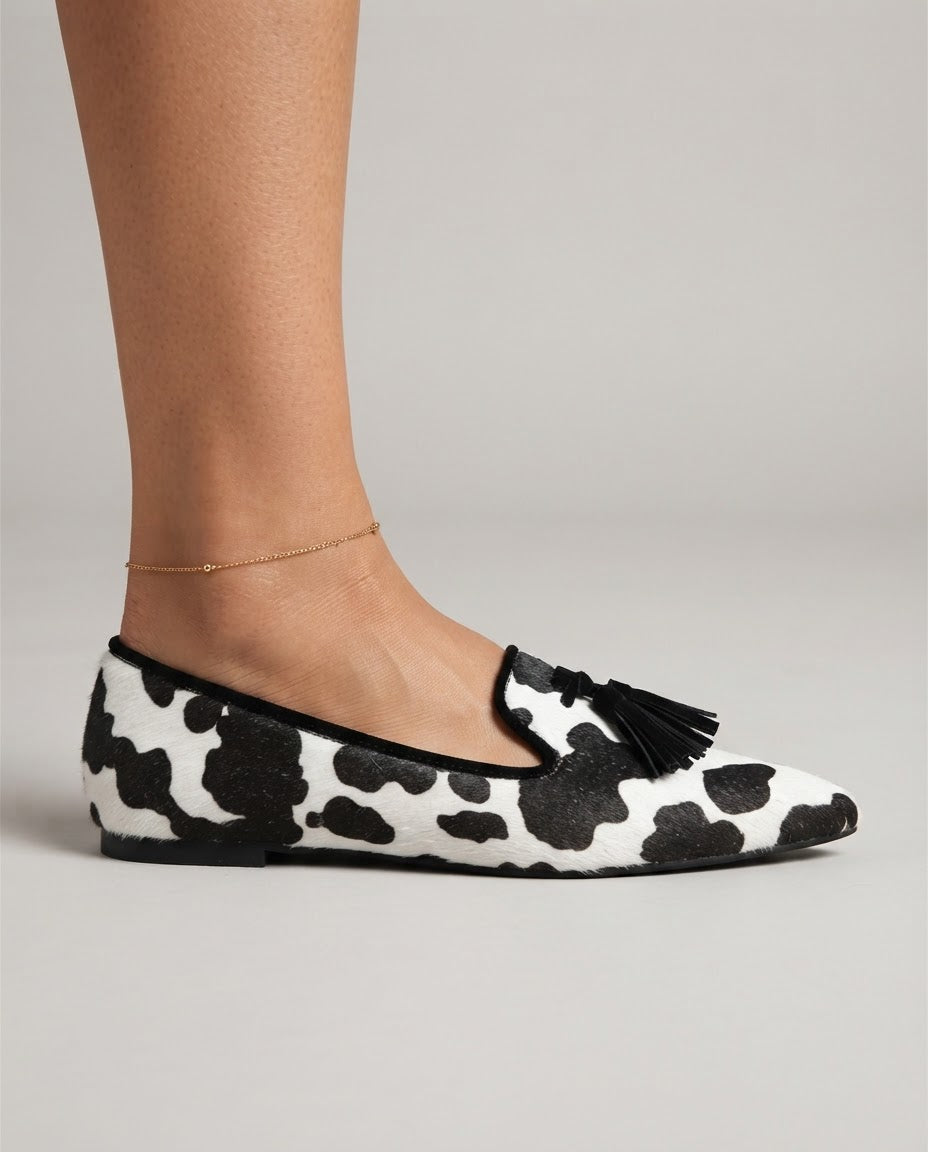 Mocassin Ginevra — Imprimé Vache Noir et Blanc, À Pompons Noirs