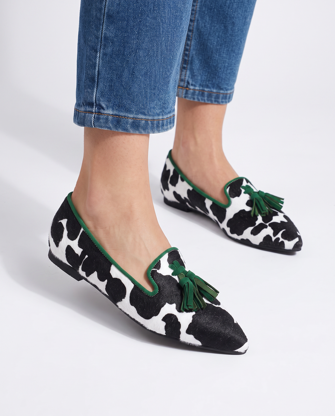 Mocassin Ginevra — Imprimé Vache Noir et Blanc, Franges Vertes