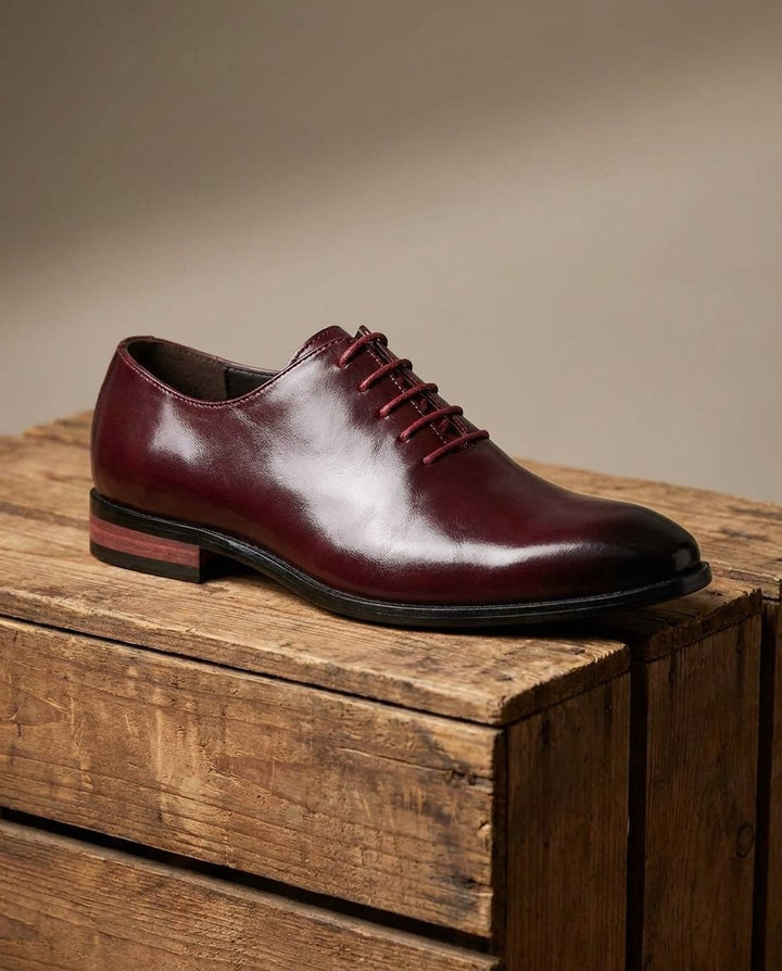 Les Oxford Hawthorne