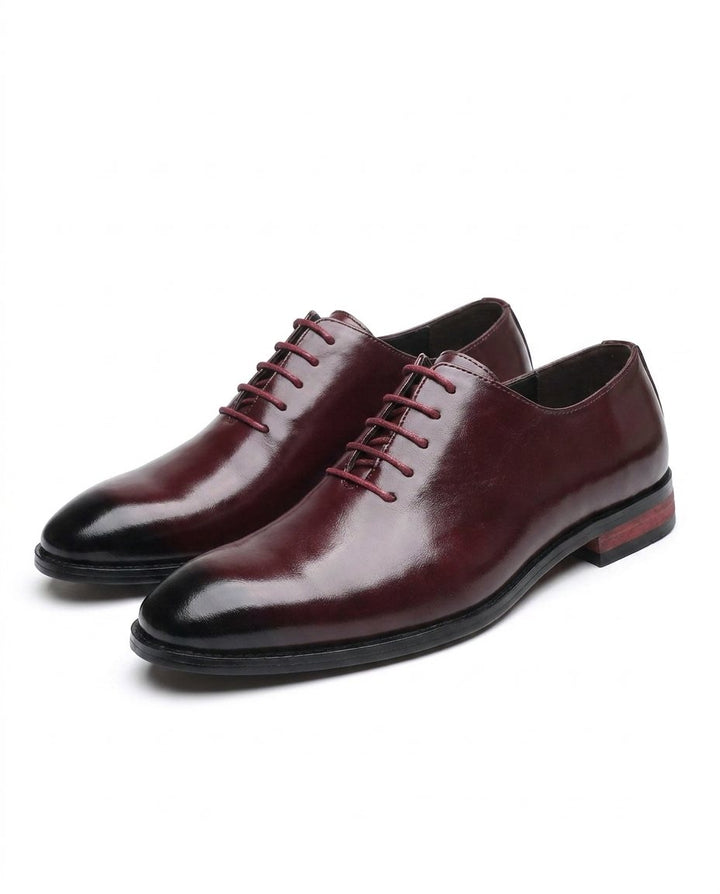 Les Oxford Hawthorne