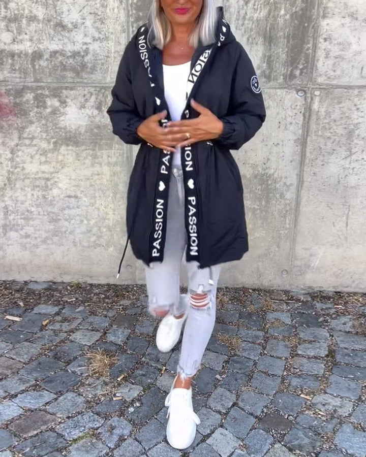 Camila | Parka Midi à Capuche avec Cordon de Serrage