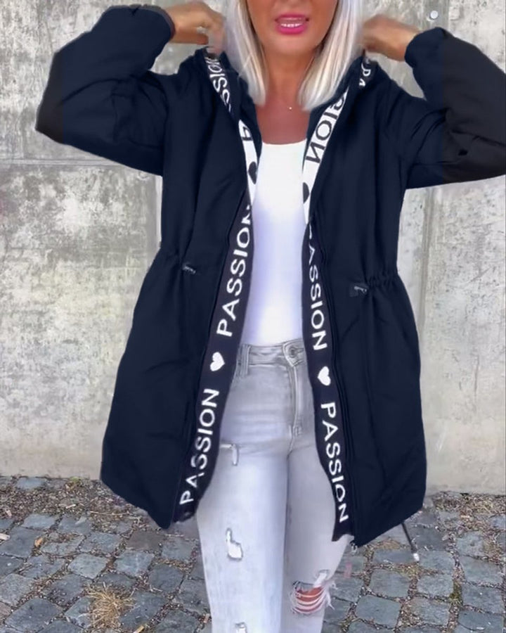 Camila | Parka Midi à Capuche avec Cordon de Serrage