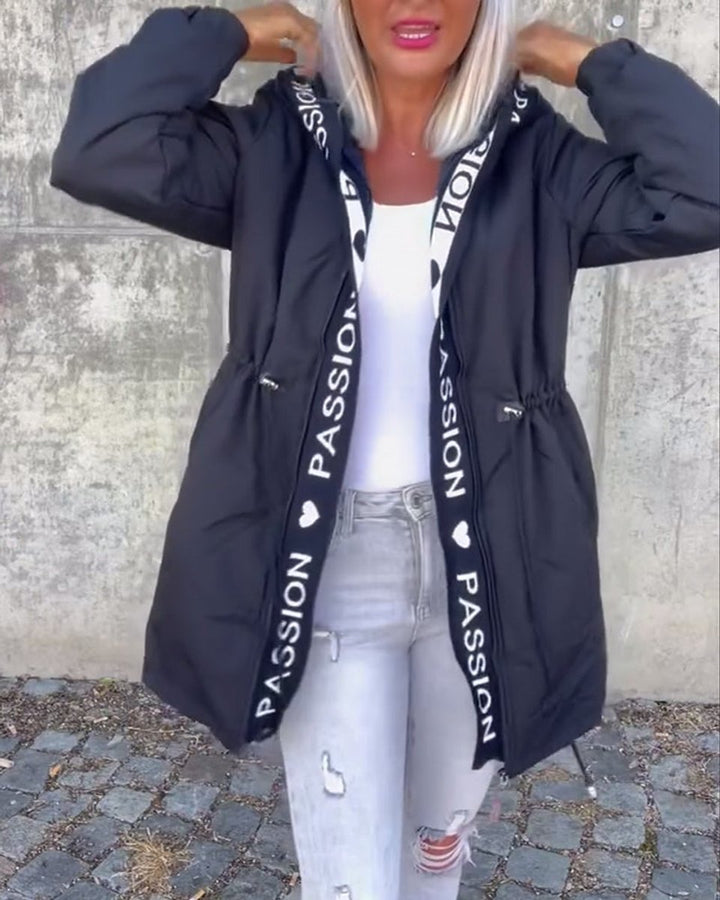 Camila | Parka Midi à Capuche avec Cordon de Serrage